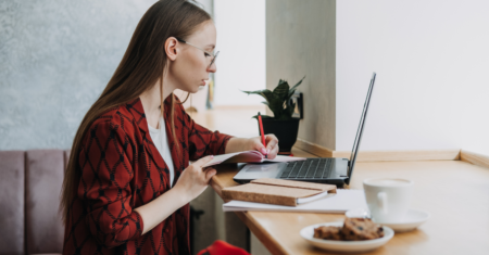 Como ser mais produtiva: Como Criar uma Rotina Equilibrada e Produtiva no Home Office